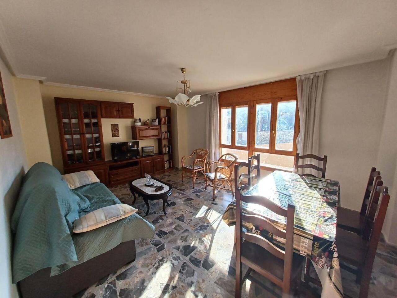 Casa Rural Apartamento Sol Ideal Para Familias Munébrega エクステリア 写真