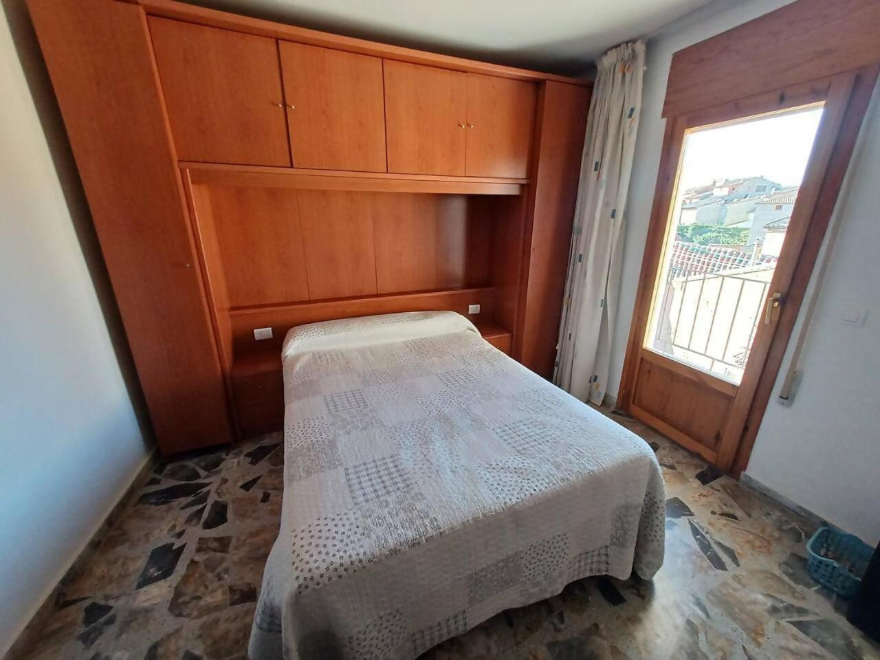 Casa Rural Apartamento Sol Ideal Para Familias Munébrega エクステリア 写真