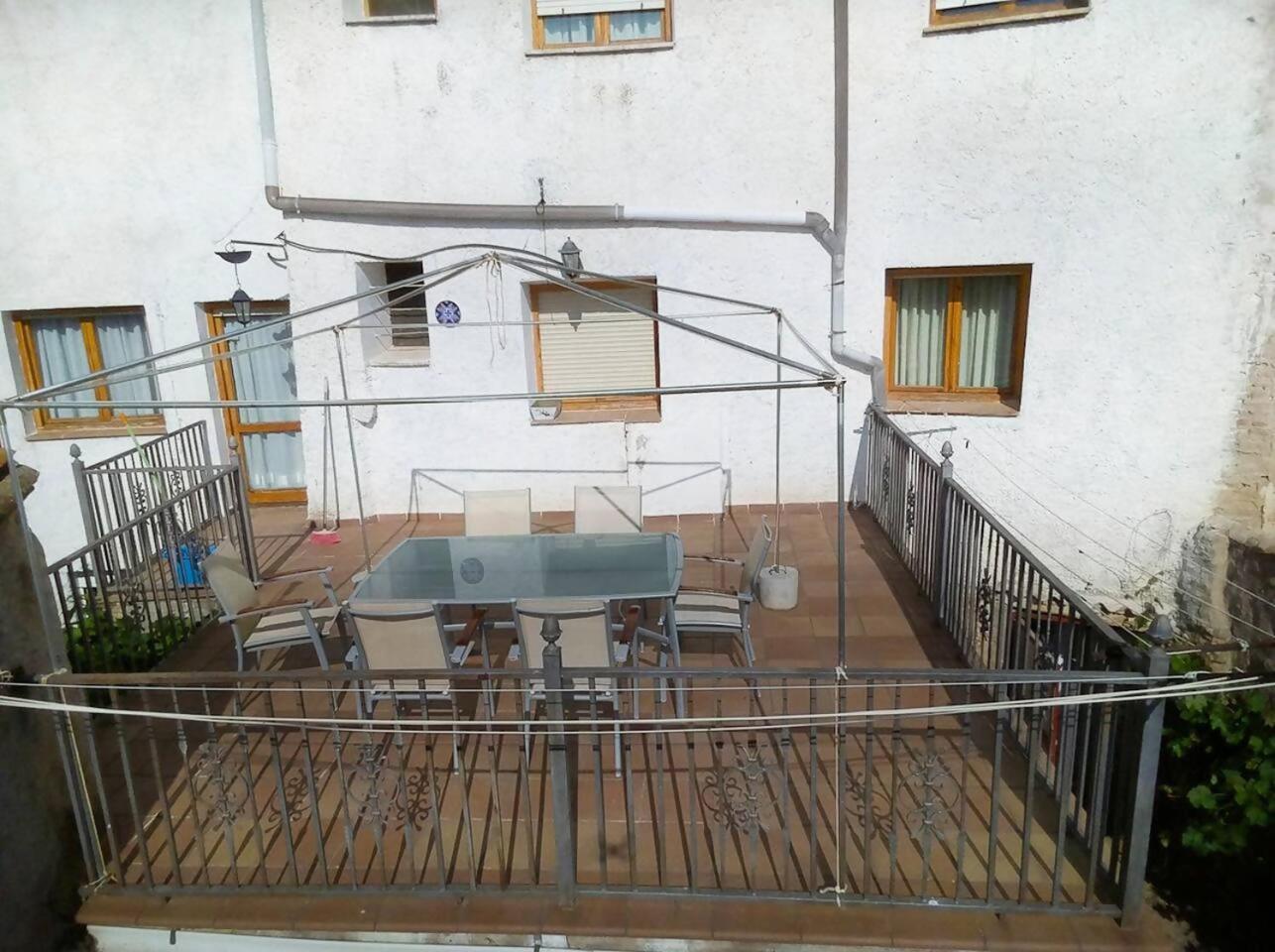 Casa Rural Apartamento Sol Ideal Para Familias Munébrega エクステリア 写真